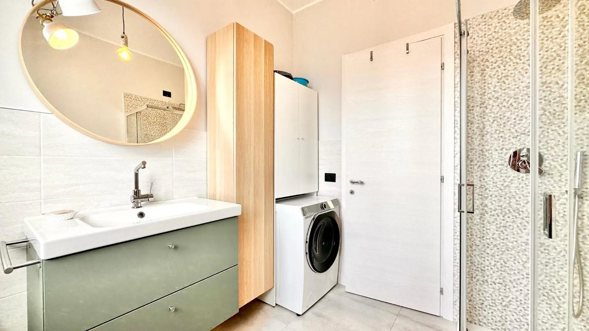 Hostdomus - Casa Vittorio Apartment Finale Ligure