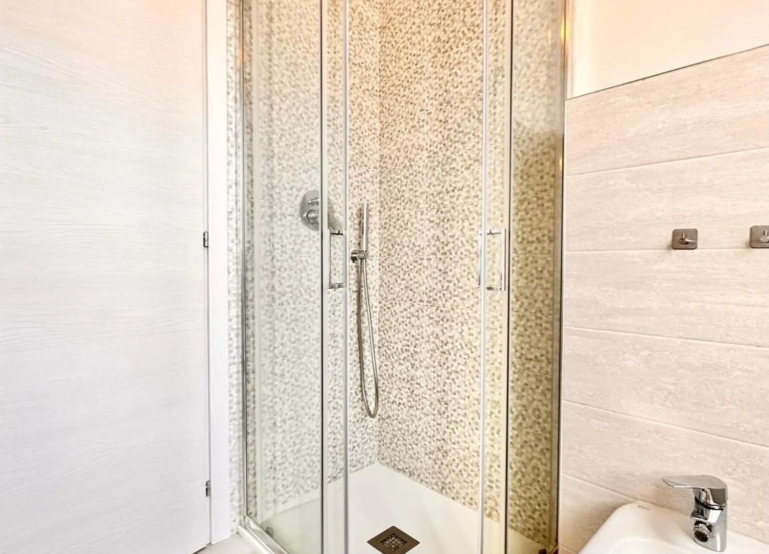Hostdomus - Casa Vittorio Apartment Finale Ligure 0*,  Italy