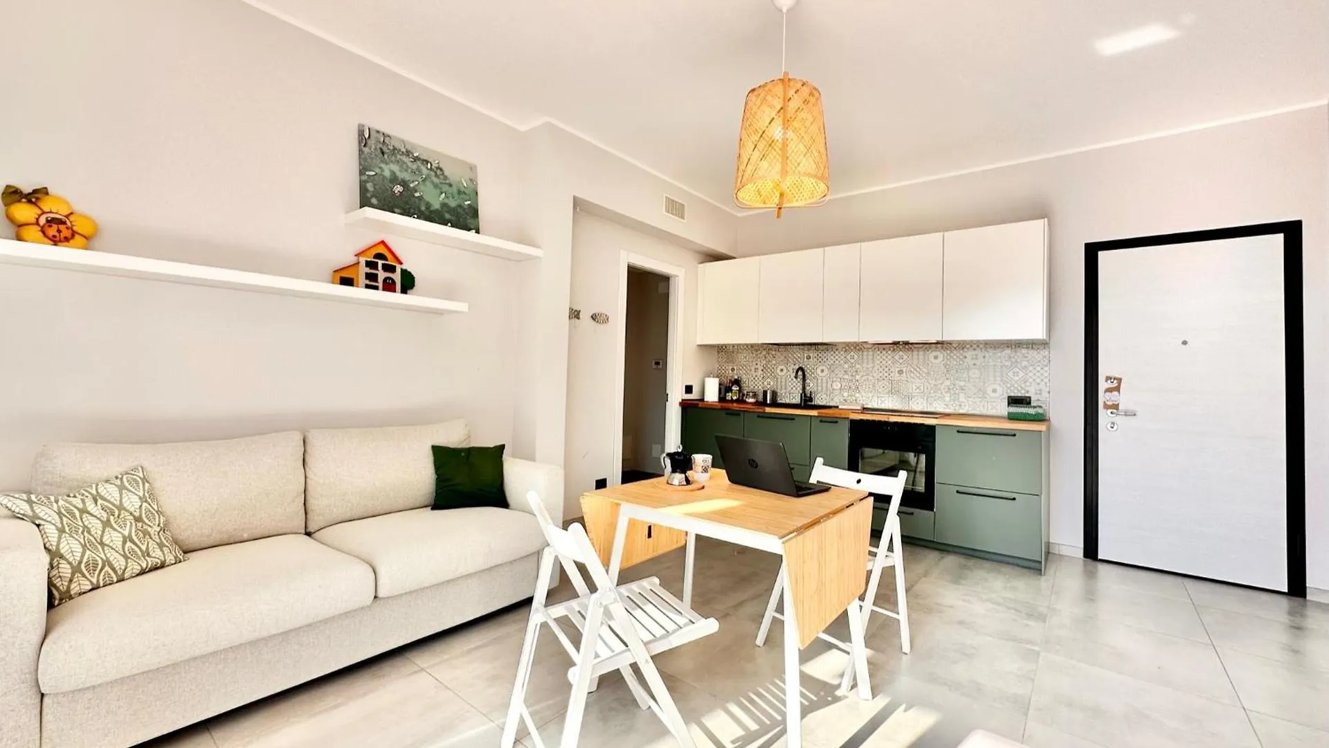 Hostdomus - Casa Vittorio Apartment Finale Ligure
